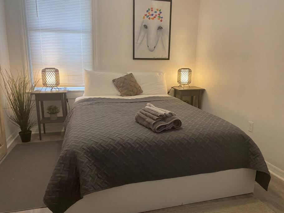 Chic Bungalow Apartment Steps From Armature Works & Downtown Riverwalk Tampa Eksteriør bilde