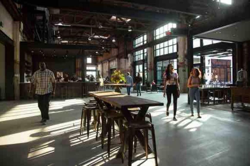 Chic Bungalow Apartment Steps From Armature Works & Downtown Riverwalk Tampa Eksteriør bilde