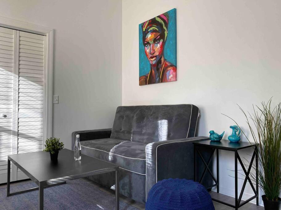 Chic Bungalow Apartment Steps From Armature Works & Downtown Riverwalk Tampa Eksteriør bilde